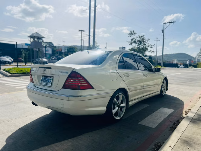 MERCEDES BENZ KIT AMG C230 MOD. 2007   