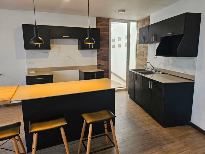 CASA EN VENTA | LAS VIÑAS HACIENDA, FRAIJANES Km 20 - Imagen 3