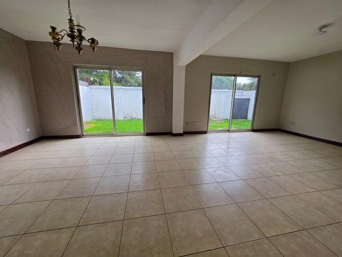 CASA EN VENTA EN CARRETERA A EL SALVADOR  - Imagen 11