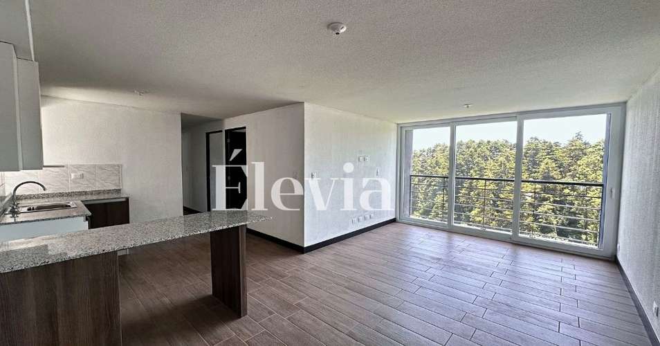 Apartment with 82 m ² high level - 124; 3 rooms, 2 parking spaces and amenities