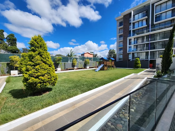 Apartamento moderno en alquiler en zona 15 cercano Valles de Vista Hermosa  - Imagen 9