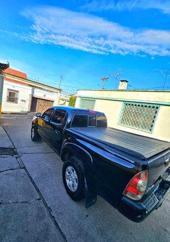 Toyota Tacoma 2011 conversión de frente delantero 2015 - Imagen 4