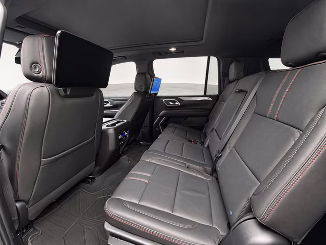 CHEVROLET SUBURBAN RST 2023