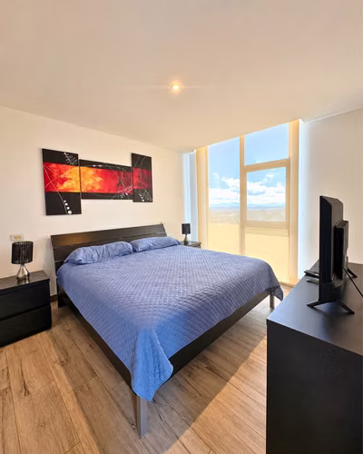 APARTAMENTO EN RENTA ZONA 16 FRENTE A CAYALA AMUEBLADO - Imagen 10