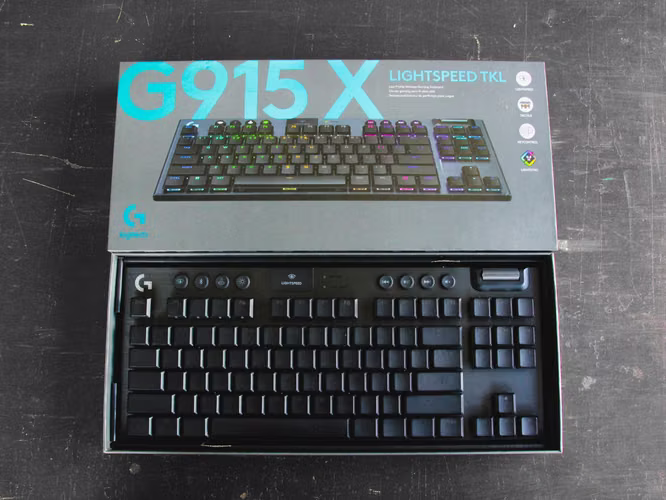Logitech G915 X LIGHTSPEED TKL