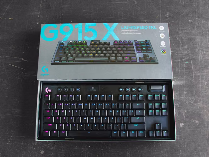 Logitech G915 X LIGHTSPEED TKL