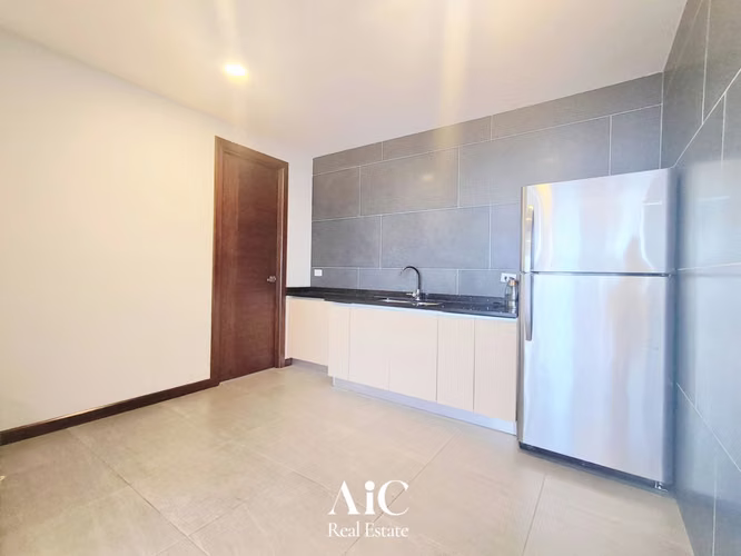 APARTAMENTO CON LÍNEA BLANCA,  EDIF. VHISTA, ZONA 15 - Imagen 16