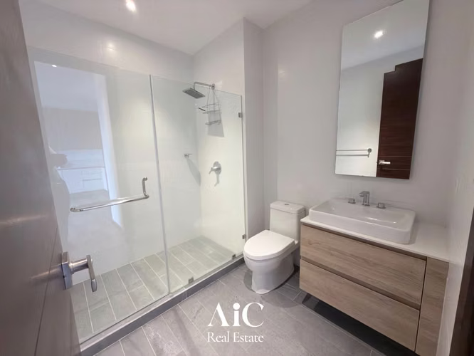 APARTAMENTO CON LÍNEA BLANCA,  EDIF. VHISTA, ZONA 15 - Imagen 5