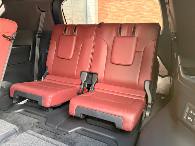Lexus LX600 de Agencia Modelo 2024