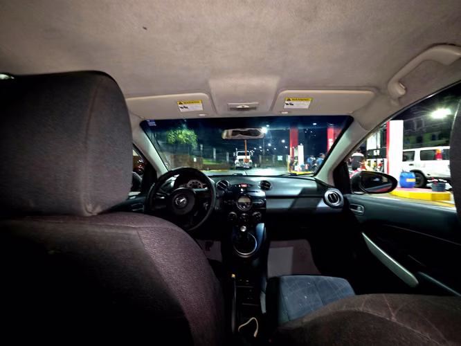 Mazda 2 año 2014