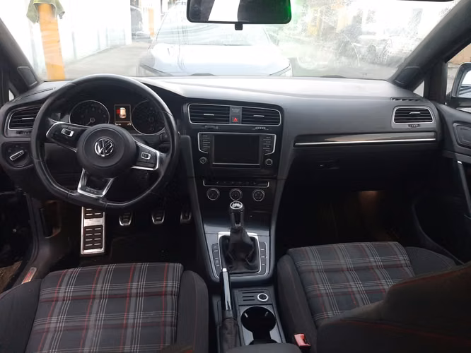 Vw Golf GTI MK7 2016 - Imagen 4