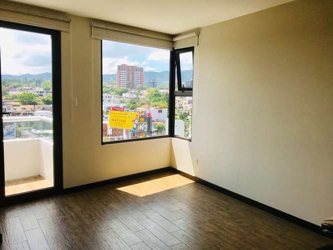 Zona 15, Rento Apartamento Muy Hermoso Con Vista Espectacular Moderno de 3 Habitaciones 
