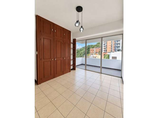 Apartamento en Renta Zona 15 - Imagen 5
