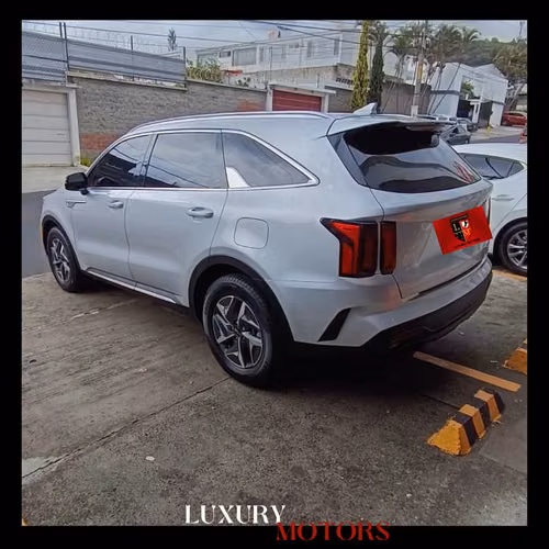 KIA SORENTO HYBRIDO EX AÑO 2024