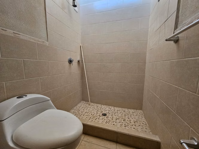 CASA EN RENTA EN VILLA NUEVA CONDOMINIO HACIENDA DE LAS FLORES  - Imagen 9