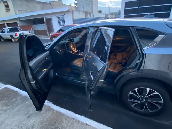 CX5 2023 AWD Premium Plus - Imagen 3