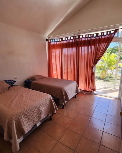 Casa de un nivel en Quintas la Ponderosa, Escuintla