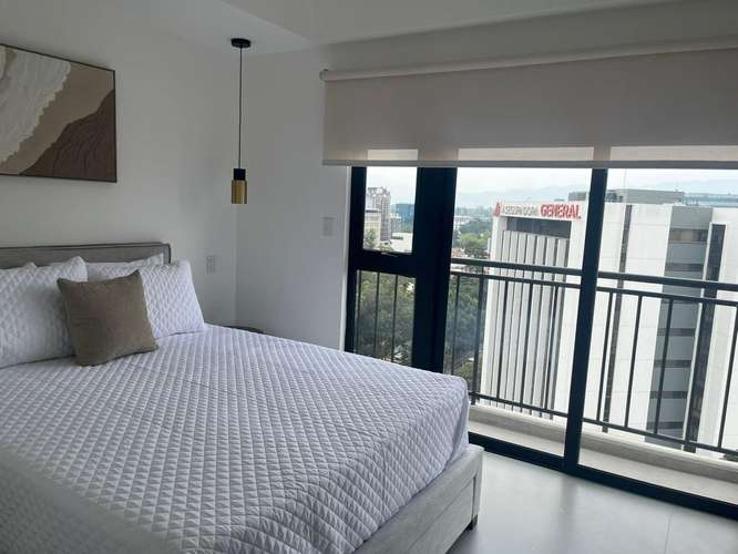 Apartamento en renta | 2 habitaciones | 72 mts2 | Q10,140 ($1,300) | Edificio Bonadiez, Zona 10   - Imagen 5