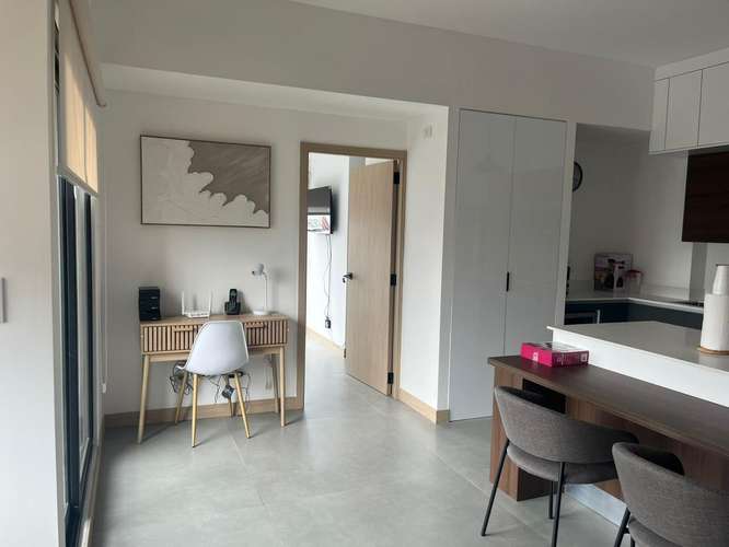 Apartamento en renta | 2 habitaciones | 72 mts2 | Q10,140 ($1,300) | Edificio Bonadiez, Zona 10   - Imagen 4