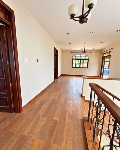 CASA EN RENTA ZONA 16  HACIENDA REAL CON DOBLE TERRENO - Imagen 9