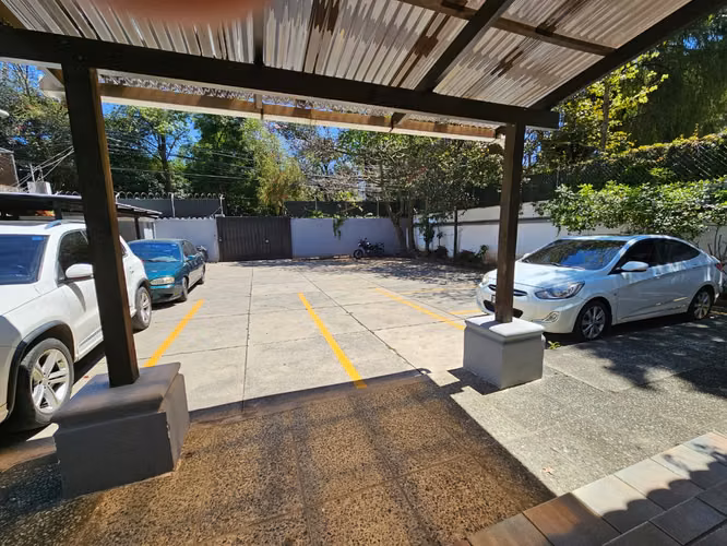 CASA EN ALQUILER PARA OFICINAS – ZONA 10 ( J ) - Imagen 3