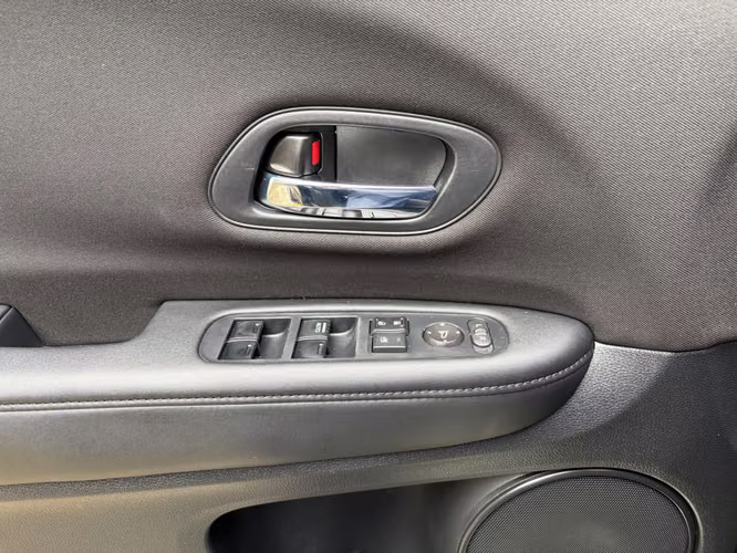 Honda HR-V LX de Agencia Modelo 2016