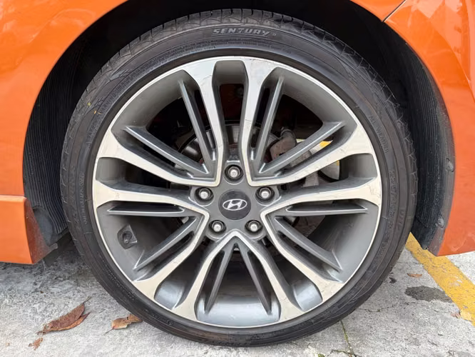 Hyundai Veloster Turbo Importado Modelo 2016 - Imagen 10