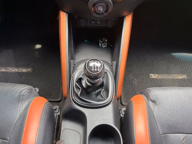 Hyundai Veloster Turbo Importado Modelo 2016 - Imagen 19