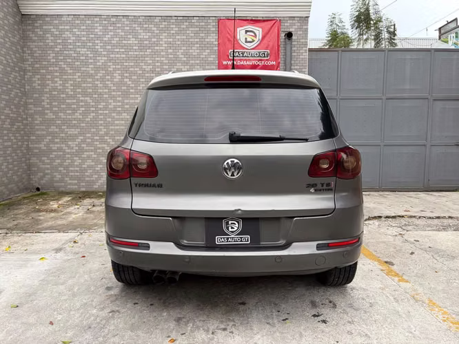 Volkswagen Tiguan 4Motion de Agencia Modelo 2011 - Imagen 4