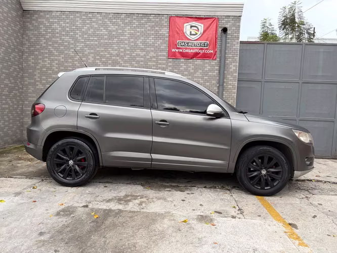 Volkswagen Tiguan 4Motion de Agencia Modelo 2011 - Imagen 2
