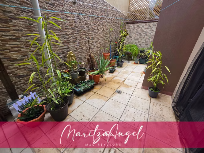 CASA EN VENTA EN CARRETERA A EL SALVADOR - Miniatura 7