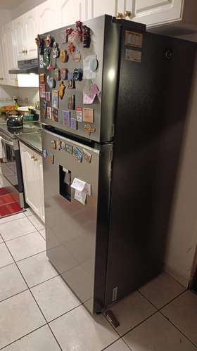 Refrigerador con congelador LG