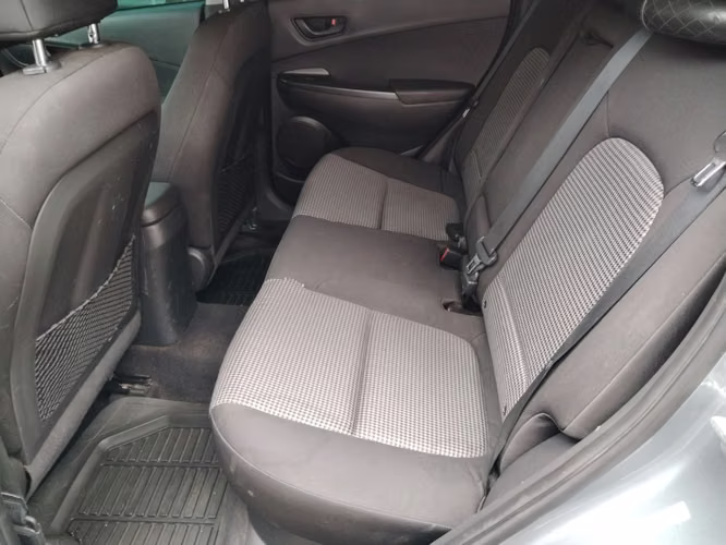 HYUNDAI KONA AUTOMATICA 2.0 - Imagen 7