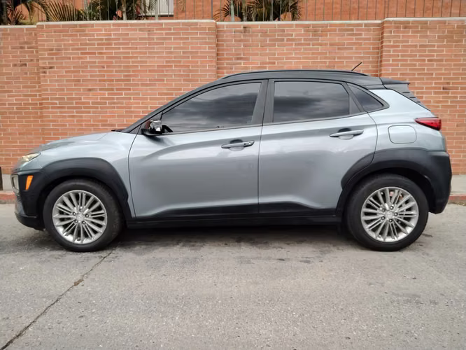 HYUNDAI KONA AUTOMATICA 2.0 - Imagen 2