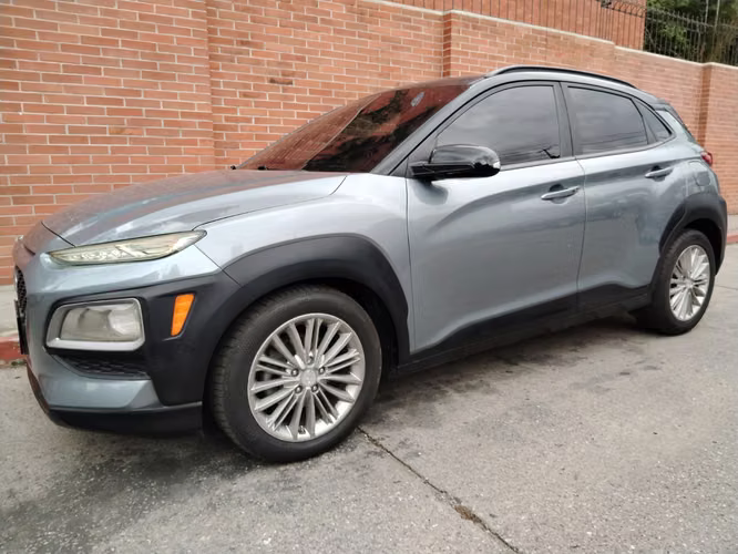 HYUNDAI KONA AUTOMATICA 2.0 - Imagen 4