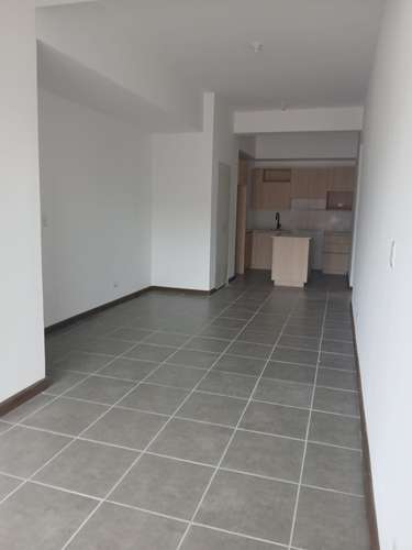 APARTAMENTO EN ALQUILER – ZONA 15 VH1 - Imagen 3