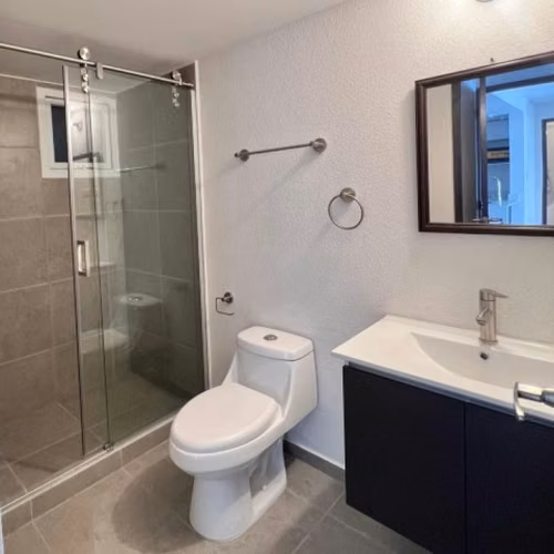Apartamento Semi-Amueblado en Renta Parque Mateo Zona 7 - Imagen 9