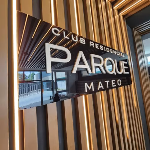 Apartamento Semi-Amueblado en Renta Parque Mateo Zona 7 - Imagen 15