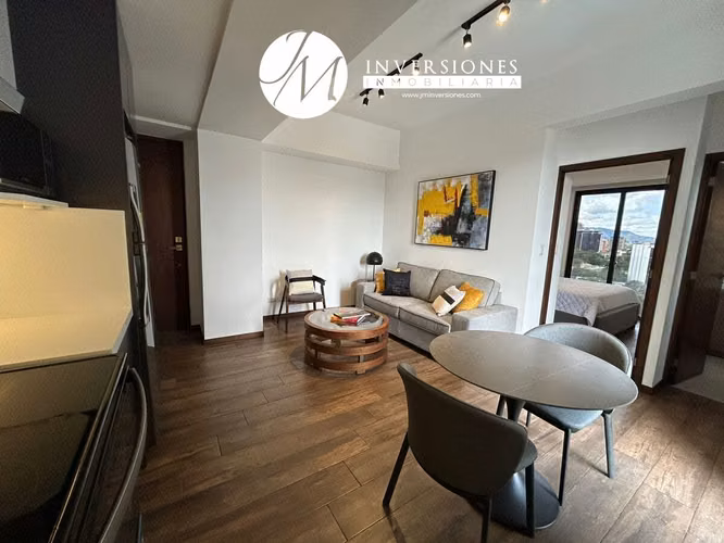 Apartamento amueblado nuevo en renta en zona 10 - Miniatura 4