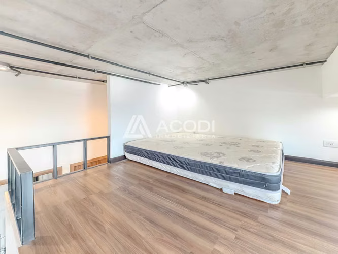 Apartamento semi amueblado en Zona 4 - Miniatura 3