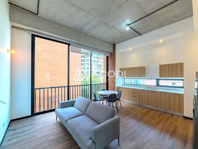 Apartamento semi amueblado en Zona 4