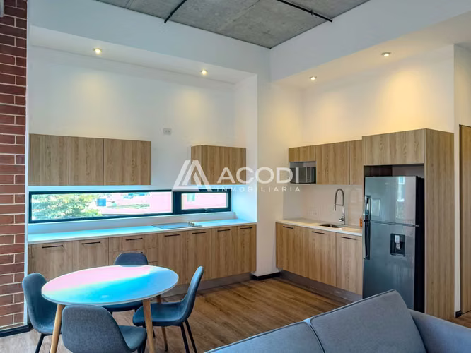 Apartamento semi amueblado en Zona 4 - Miniatura 2