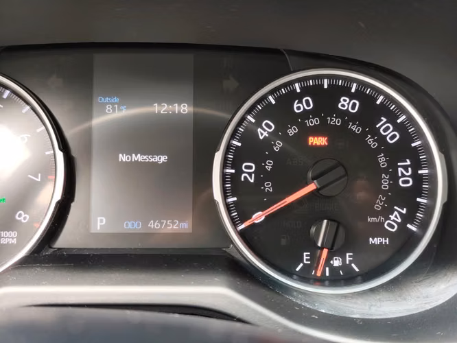 Toyota Rav4 Xle Awd Modelo 2020 - Imagen 9