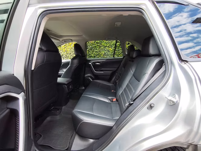 Toyota Rav4 Xle Awd Modelo 2020 - Imagen 15