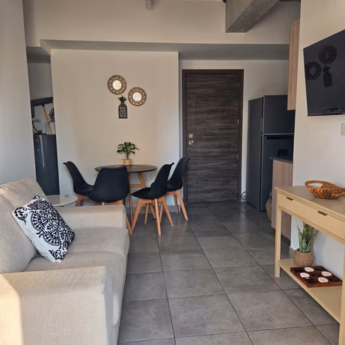 APARTAMENTO AMUEBLADO EN RENTA EN ZONA 4 EDIFICIO MODRA | 2HAB  - Imagen 11