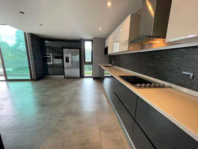 APARTAMENTO EN RENTA EN VIU CAYALA DE 2 NIVELES CON PRECIOSA VISTA - Imagen 3