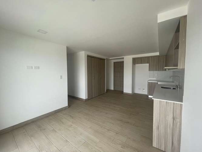 APARTAMENTO EN RENTA EN ZONA 12 EDIFICIO ARMONIA - Imagen 2