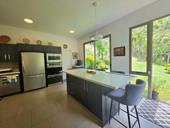 CASA EN VENTA EN MUXBALIA, PANELES SOLARES, SAUNA, JACUZZI, BALCON