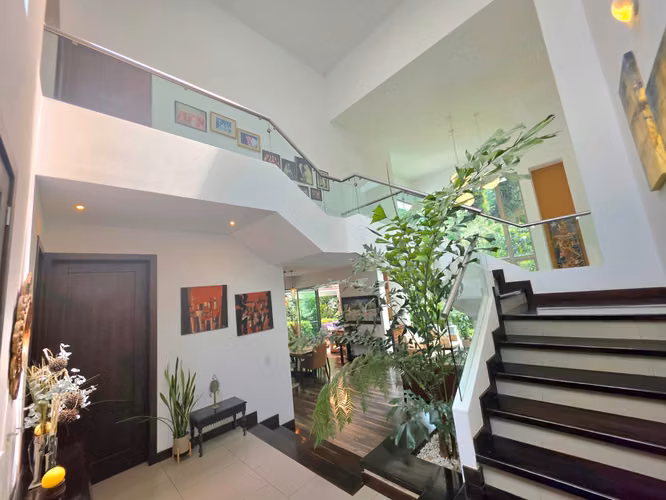 CASA EN VENTA EN MUXBALIA, PANELES SOLARES, SAUNA, JACUZZI, BALCON