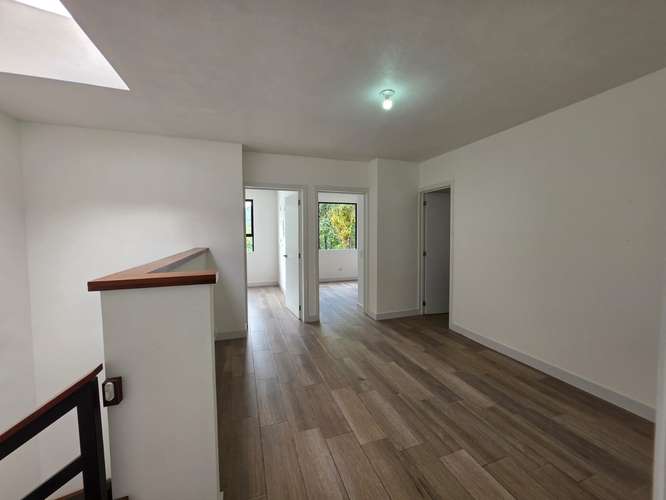 LINDA CASA EN VENTA EN PORTAL DEL BOSQUE IV,  CON BALCON - Imagen 8